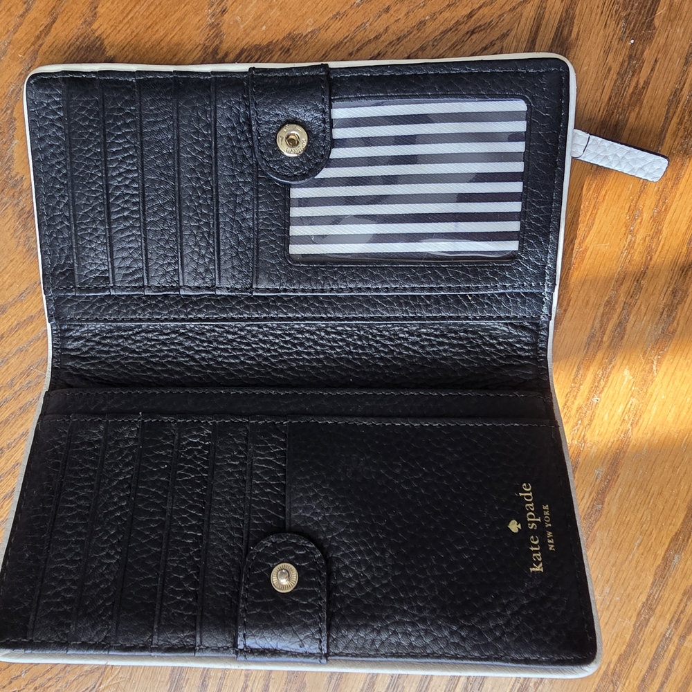 Kate Spade Black Wallet - Picture 3 of 3
